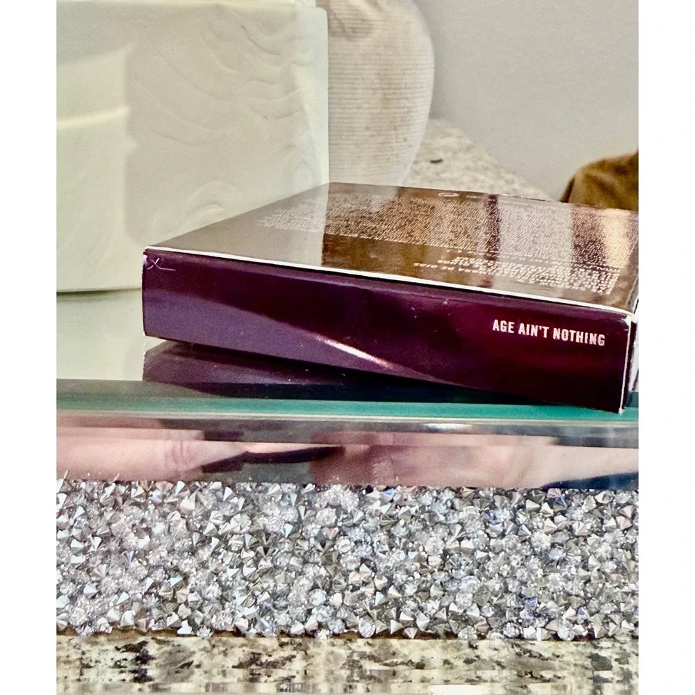 New MAC X Aaliyah Age Ain't Nothing Limited Edition Eyeshadow x9 Palette NIB LE